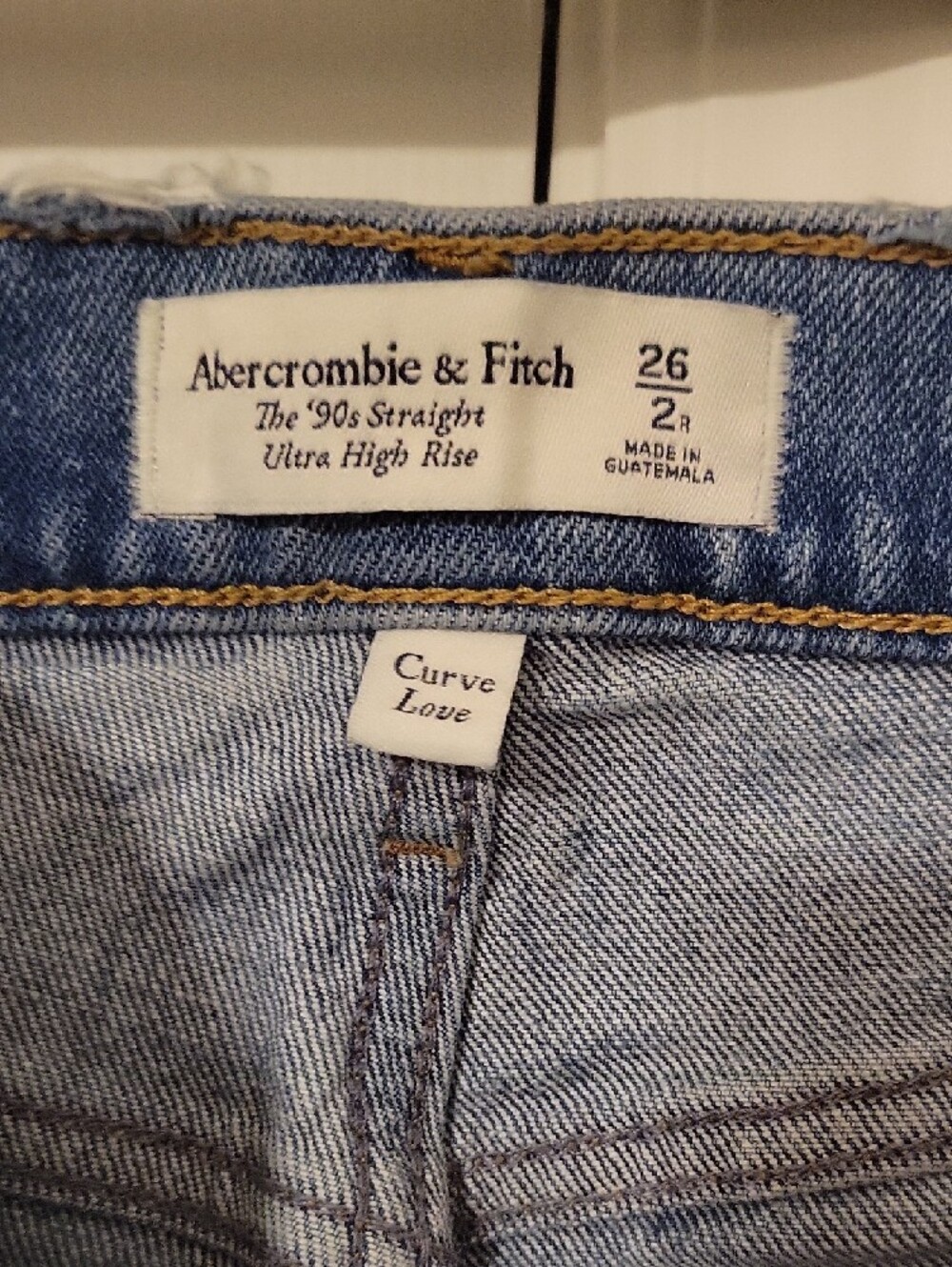 Abercrombie & Fitch Light Wash High-Rise Straight Jeans - Picture 3 of 7